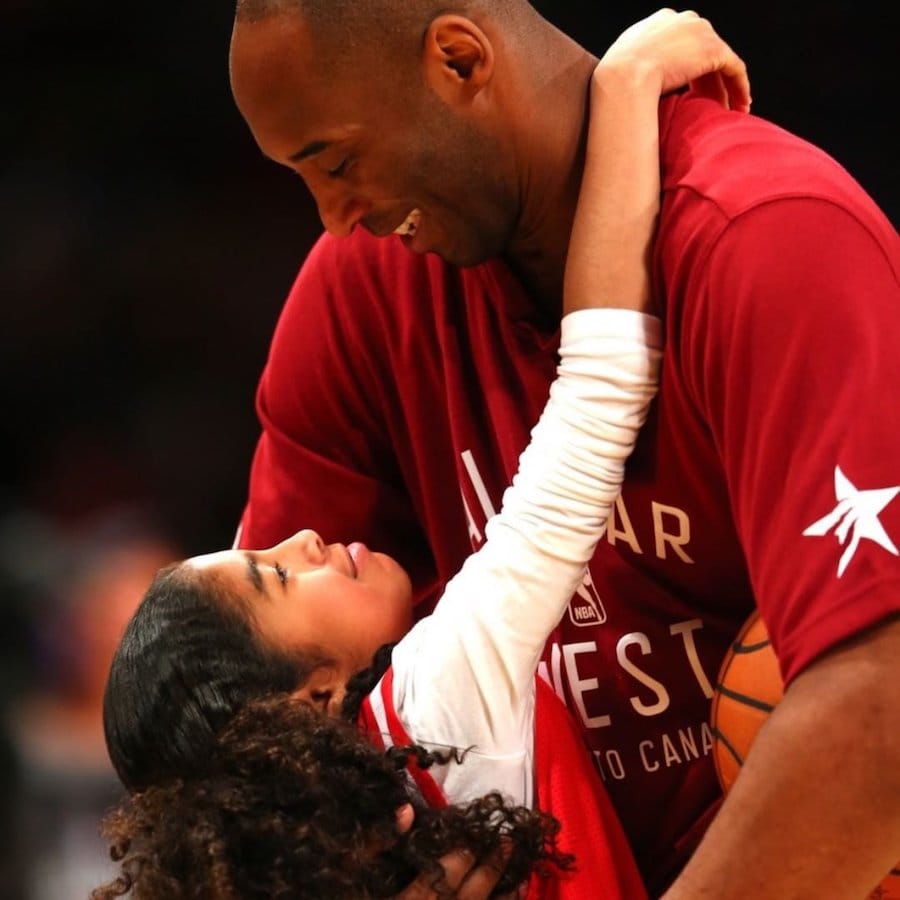 Vanessa Bryant Posts Emotional Photo of Kobe And Gianna - Instagram Profile Picture
