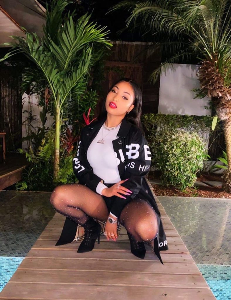 Shenseea Shocked By Freaky Fan In Belize