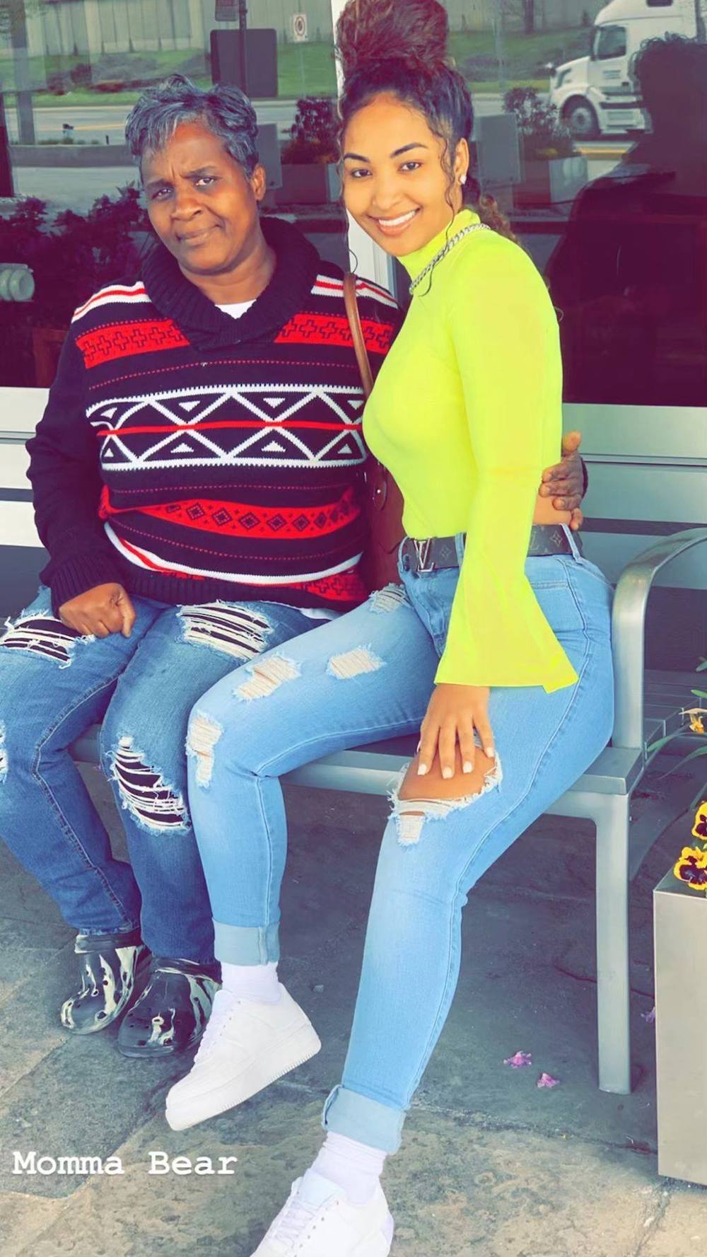 Shenseea announces Death of her Mother on Instagram