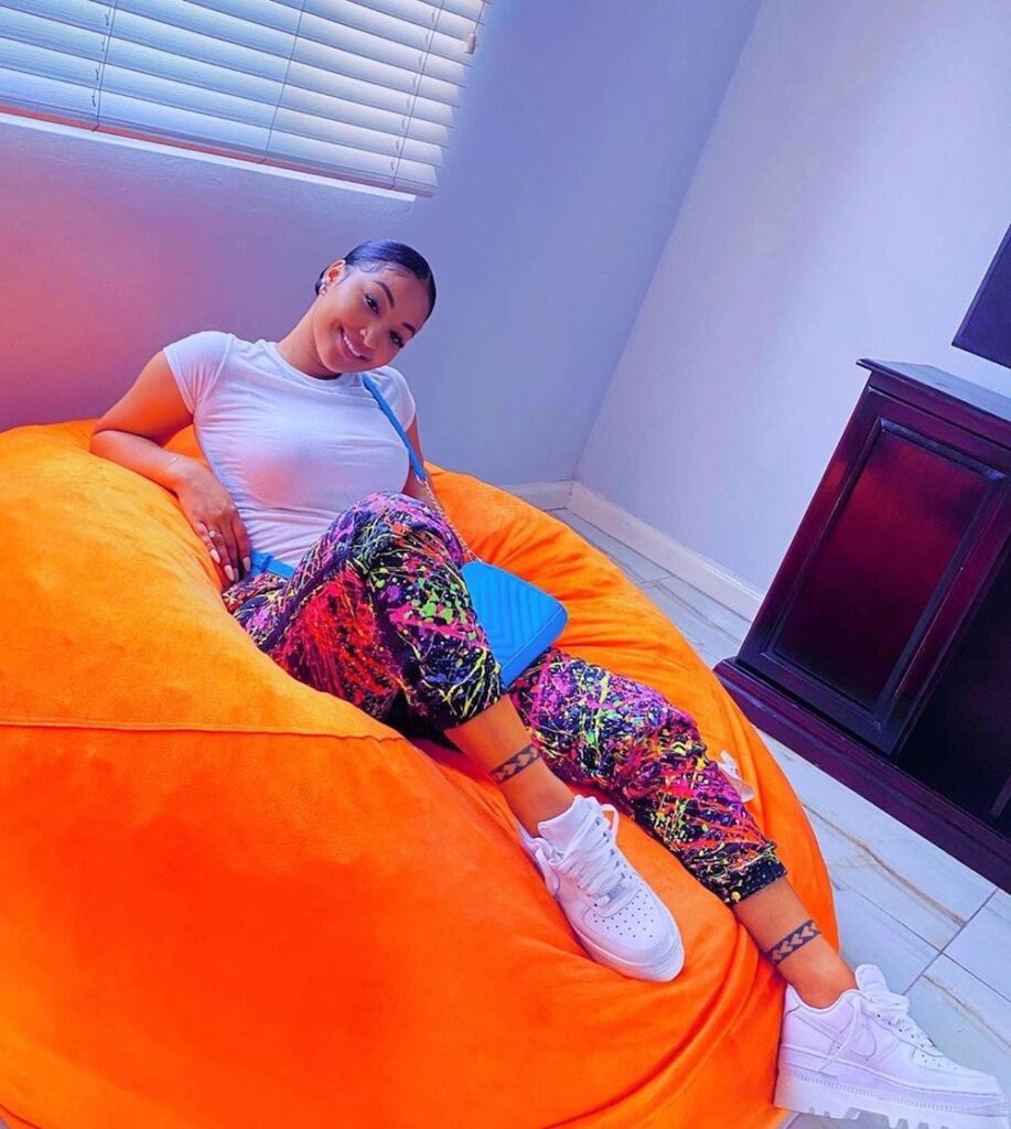 Shenseea Say She Is "Taking It Easy" Following Mother's Passing