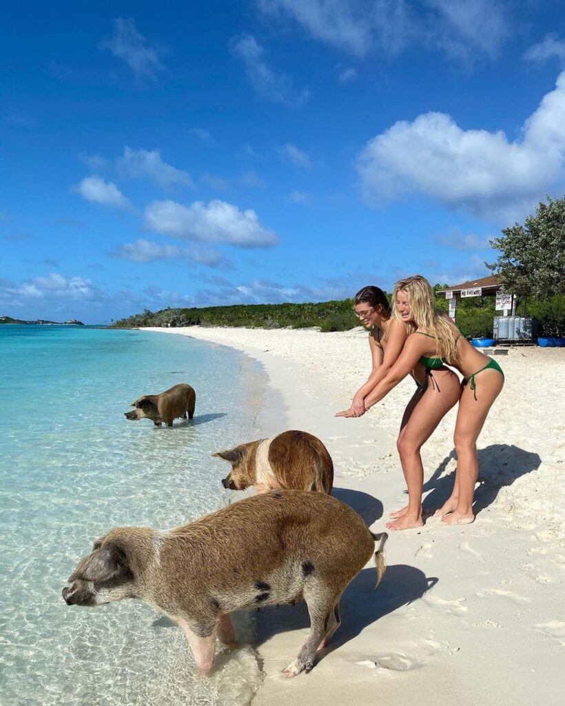 Sofia Richie Shows Off Sizzling Beach Body In The Bahamas Bikini Photos