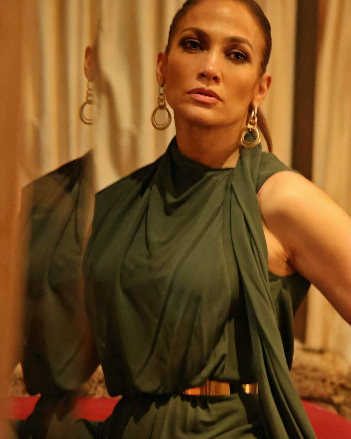 Jennifer Lopez Slays In Hot High Split Green Dress