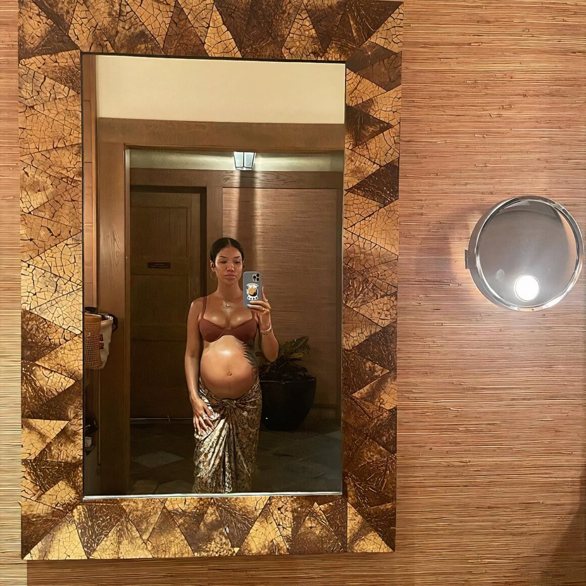 Jhené Aiko Shows Off Her Baby Bump