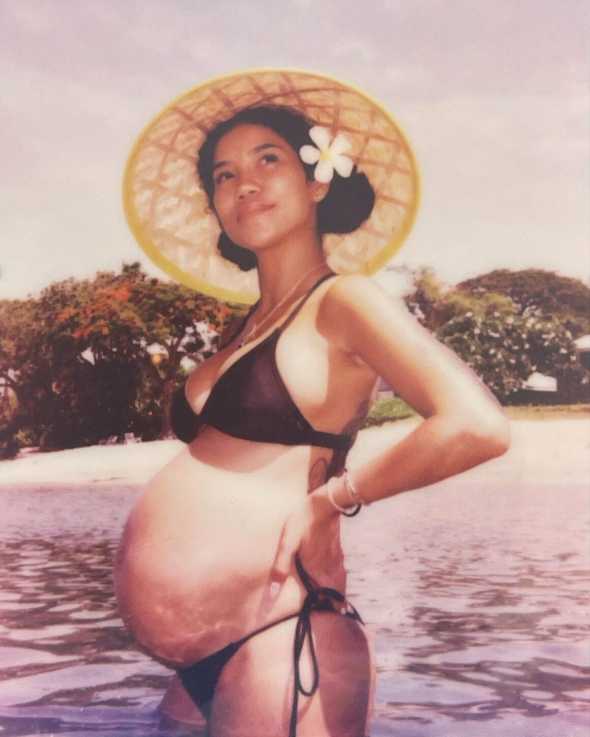 Jhené Aiko Shows Off Third Trimester Baby Bump